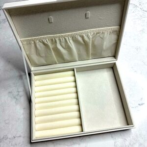 New Radley London Jewelry Box